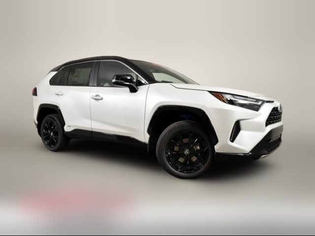 2024 Toyota RAV4 Hybrid XSE