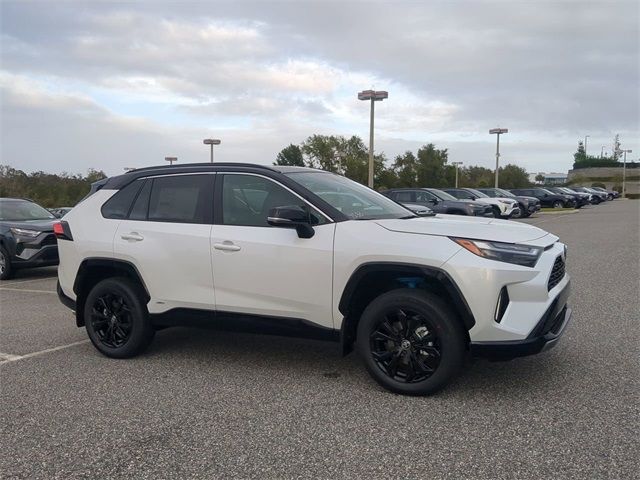 2024 Toyota RAV4 Hybrid XSE