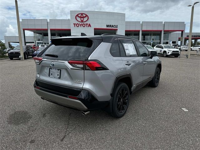 2024 Toyota RAV4 Hybrid XSE