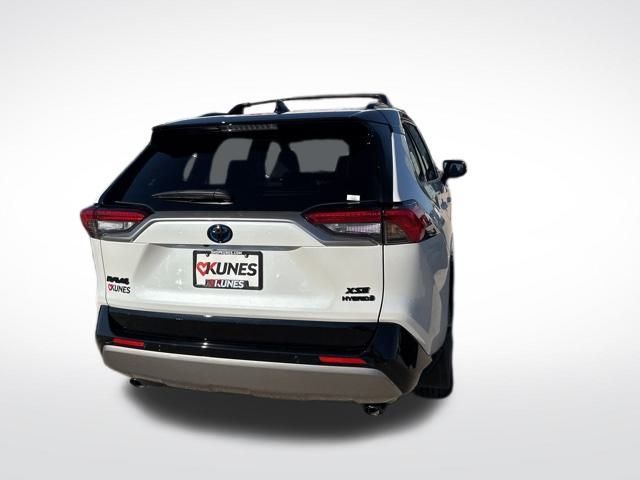 2024 Toyota RAV4 Hybrid XSE