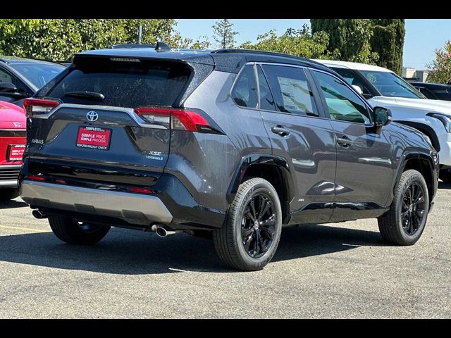 2024 Toyota RAV4 Hybrid XSE