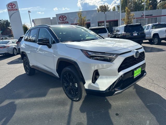 2024 Toyota RAV4 Hybrid XSE