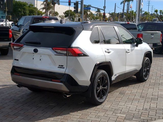 2024 Toyota RAV4 Hybrid XSE