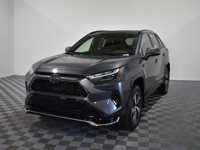 2024 Toyota RAV4 Prime SE