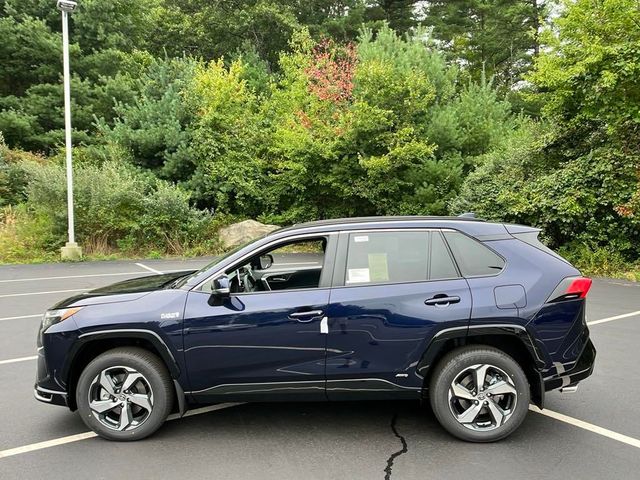 2024 Toyota RAV4 Prime SE