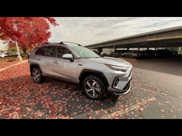 2024 Toyota RAV4 Prime SE