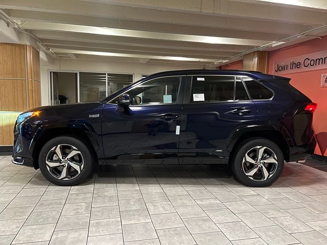 2024 Toyota RAV4 Prime SE