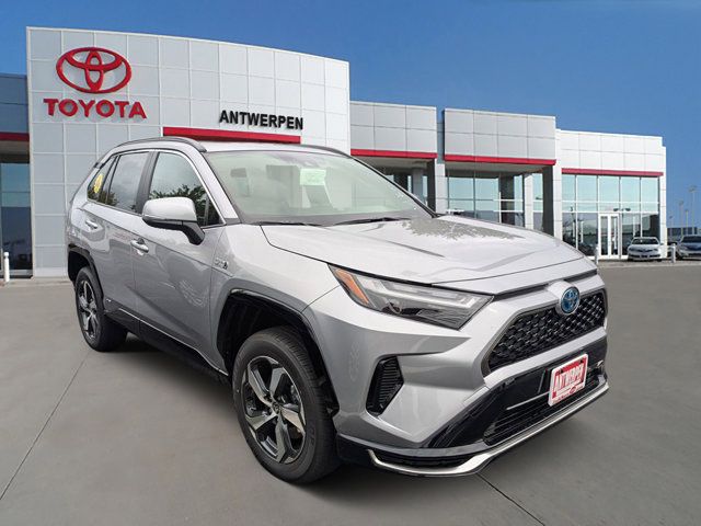 2024 Toyota RAV4 Prime SE