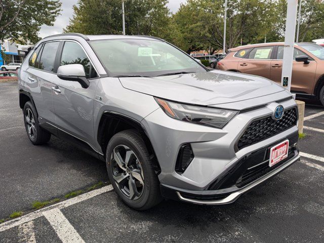 2024 Toyota RAV4 Prime SE