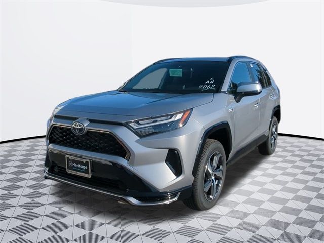 2024 Toyota RAV4 Prime SE