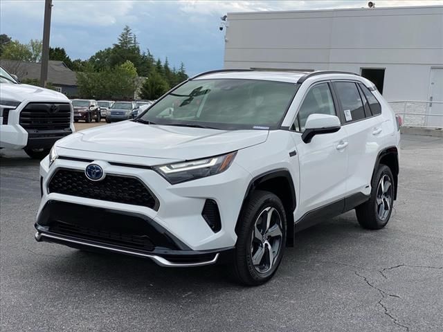 2024 Toyota RAV4 Prime SE