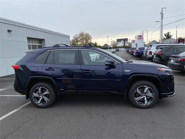 2024 Toyota RAV4 Prime SE