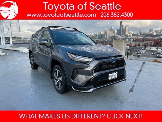 2024 Toyota RAV4 Prime SE