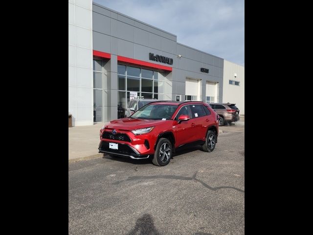 2024 Toyota RAV4 Prime SE