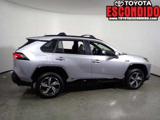 2024 Toyota RAV4 Prime SE