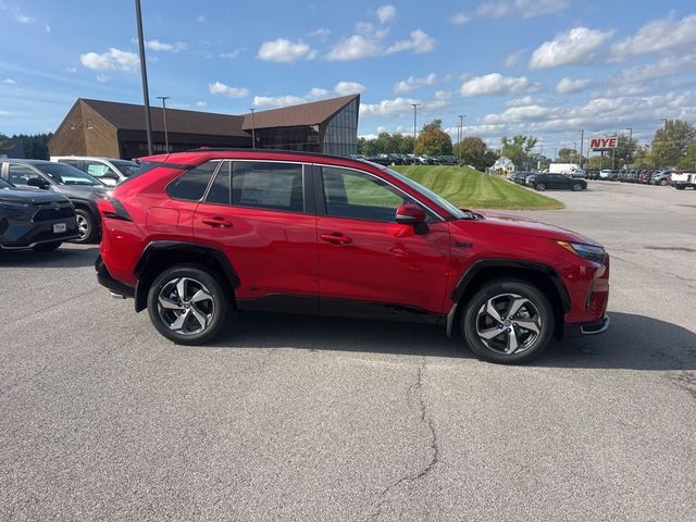 2024 Toyota RAV4 Prime SE