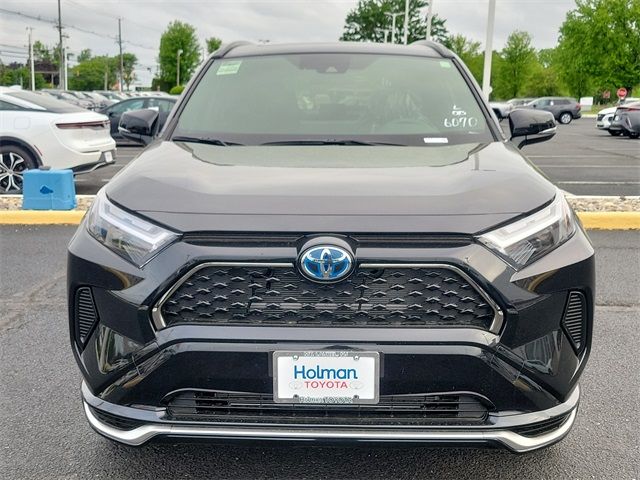 2024 Toyota RAV4 Prime SE