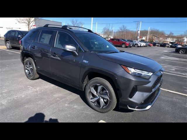 2024 Toyota RAV4 Prime SE