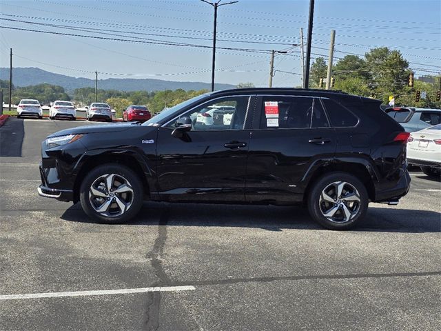 2024 Toyota RAV4 Prime SE