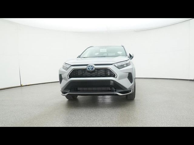 2024 Toyota RAV4 Prime SE