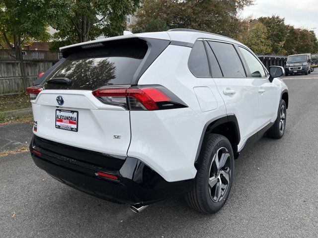 2024 Toyota RAV4 Prime SE