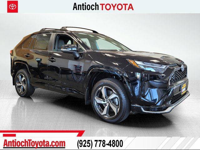 2024 Toyota RAV4 Prime SE