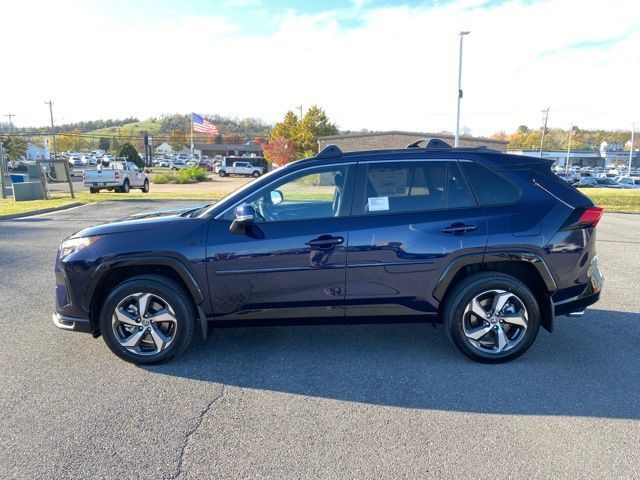 2024 Toyota RAV4 Prime SE