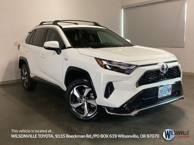 2024 Toyota RAV4 Prime SE