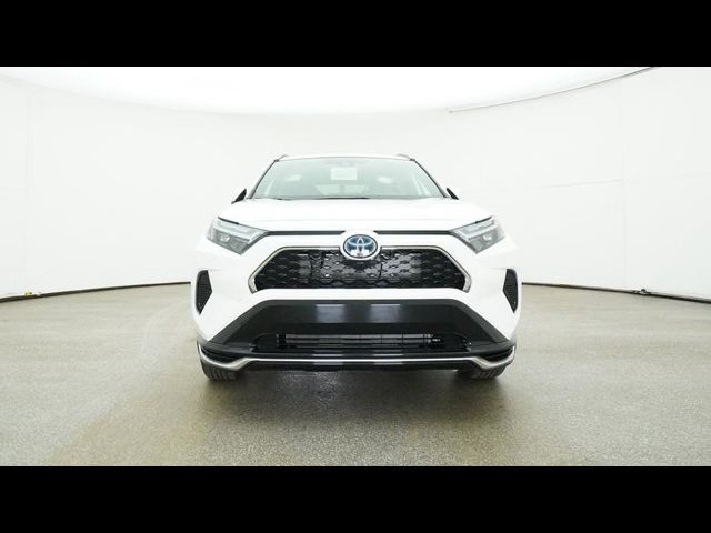 2024 Toyota RAV4 Prime SE