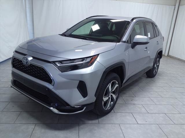 2024 Toyota RAV4 Prime SE