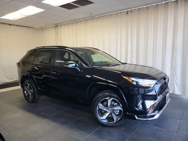 2024 Toyota RAV4 Prime SE