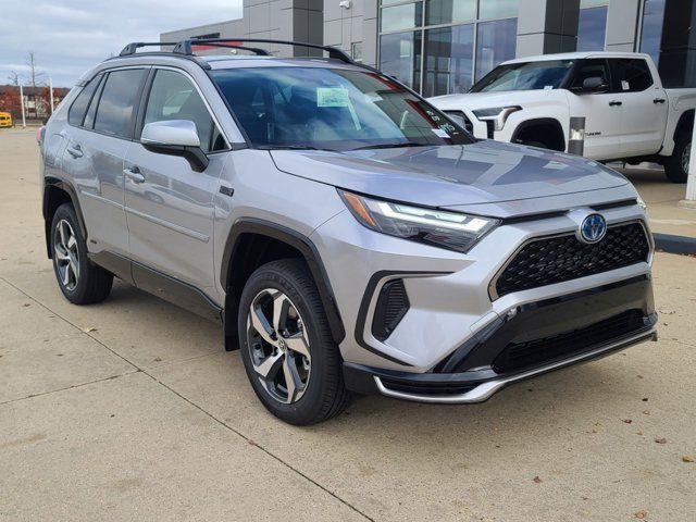 2024 Toyota RAV4 Prime SE