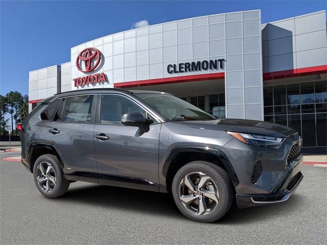 2024 Toyota RAV4 Prime SE