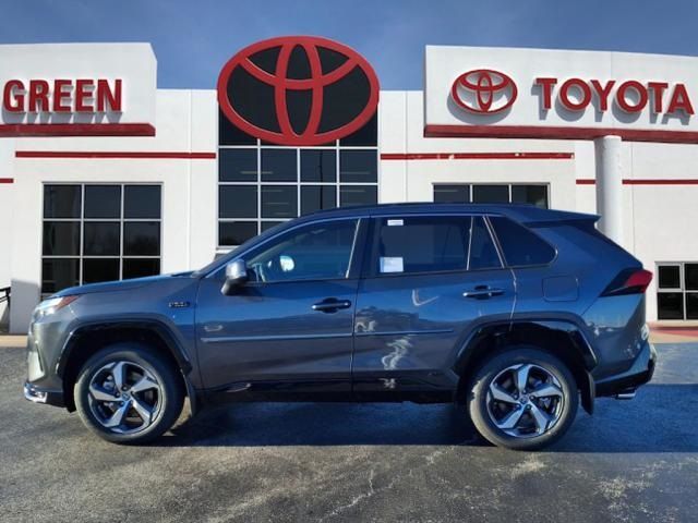 2024 Toyota RAV4 Prime SE