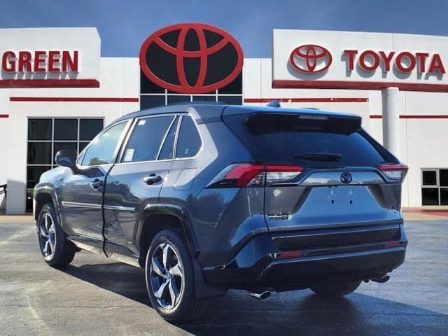 2024 Toyota RAV4 Prime SE