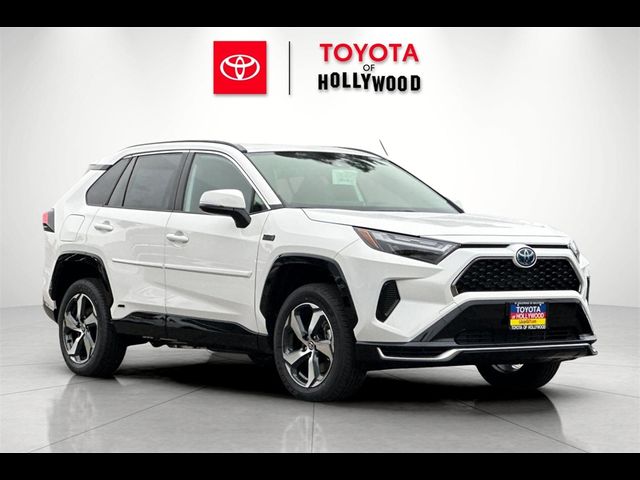 2024 Toyota RAV4 Prime SE