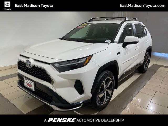 2024 Toyota RAV4 Prime SE