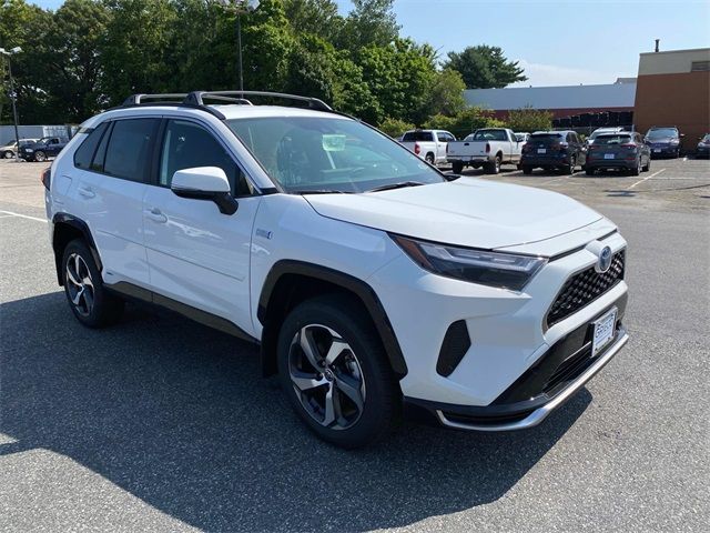 2024 Toyota RAV4 Prime SE