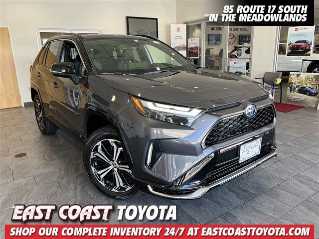 2024 Toyota RAV4 Prime XSE