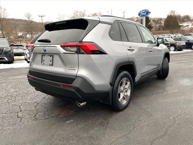 2024 Toyota RAV4 Hybrid XLE
