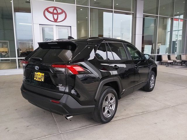 2024 Toyota RAV4 Hybrid LE