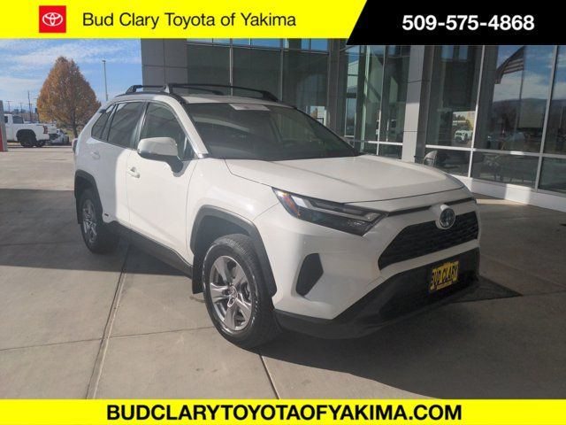 2024 Toyota RAV4 Hybrid LE