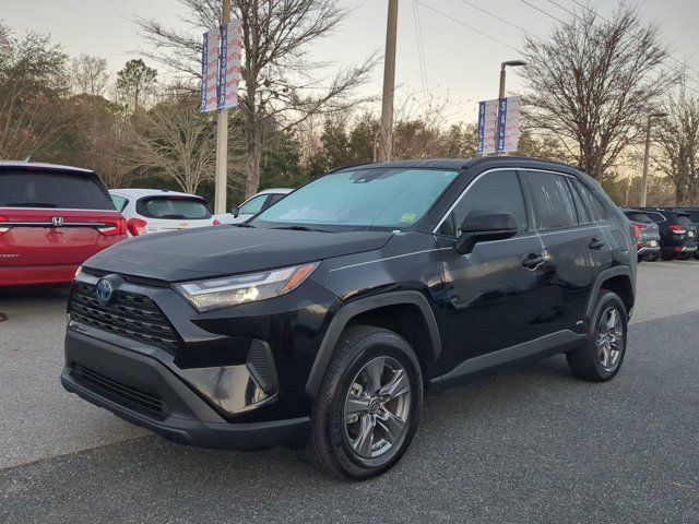 2024 Toyota RAV4 Hybrid LE