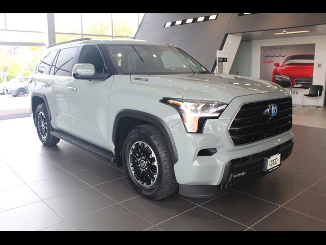 2024 Toyota Sequoia SR5