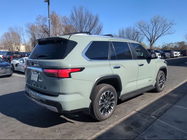 2024 Toyota Sequoia SR5