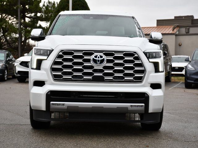 2024 Toyota Sequoia 