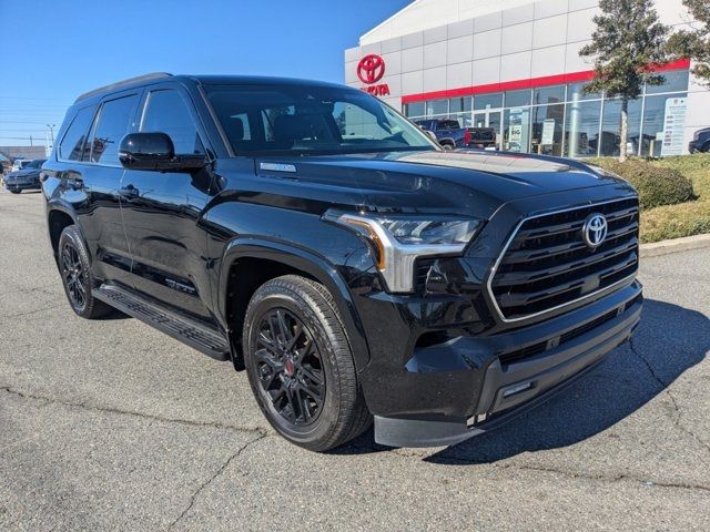 2024 Toyota Sequoia SR5