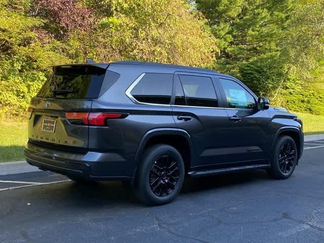 2024 Toyota Sequoia SR5