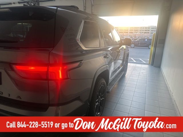 2024 Toyota Sequoia SR5