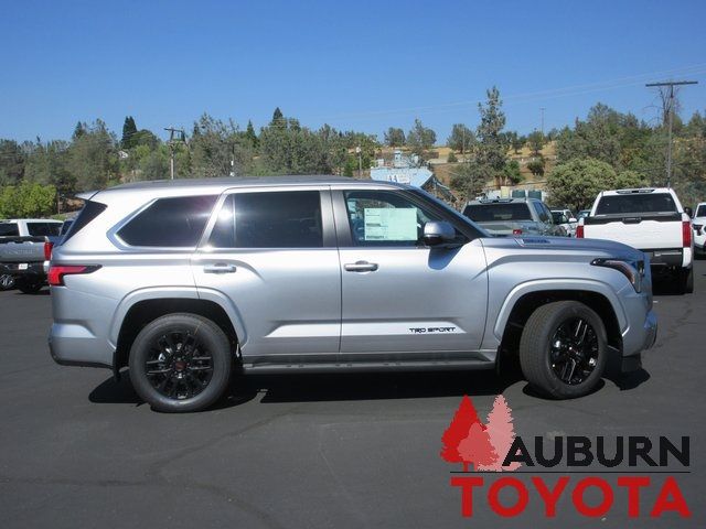 2024 Toyota Sequoia SR5